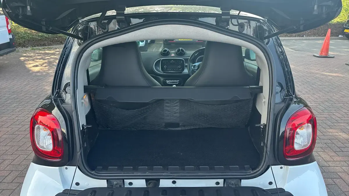 Used Smart ForTwo Coupé Prime 71 HP (52 kW) 2018 Black Coupe