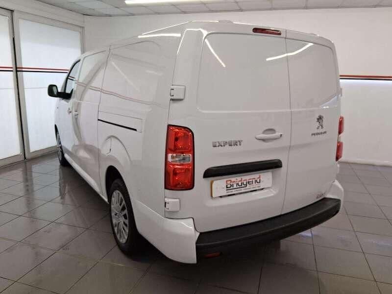 Second-hand Peugeot Expert Premium 2023 Alb Van