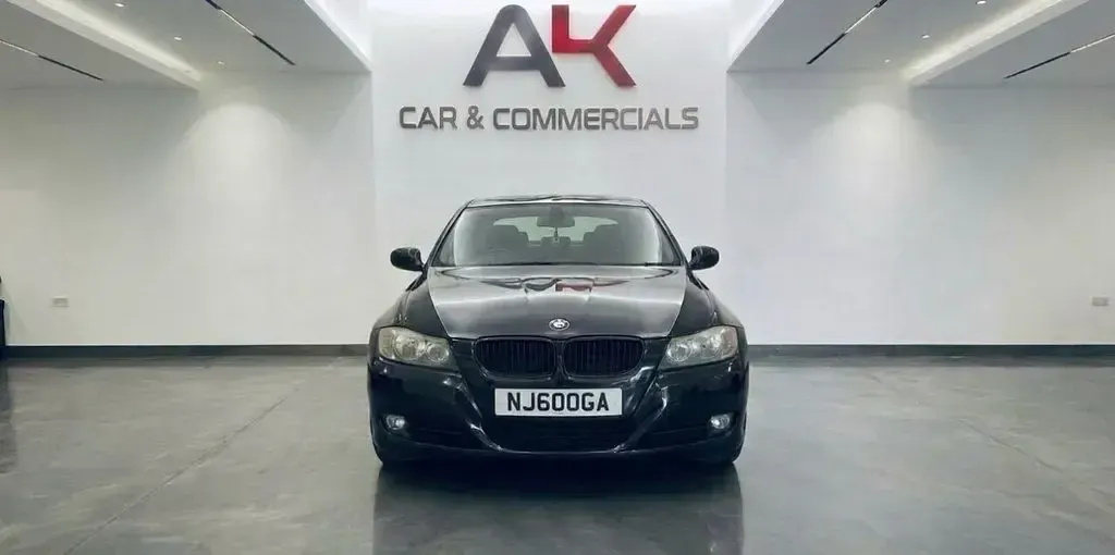 Used BMW 320 Efficient Dynamics 163 HP (119 kW) 2010 Black Sedan