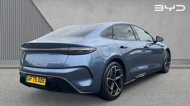 Used BYD Seal Design 229 kW (312 HP) 2025 Metallic  atlantis grey