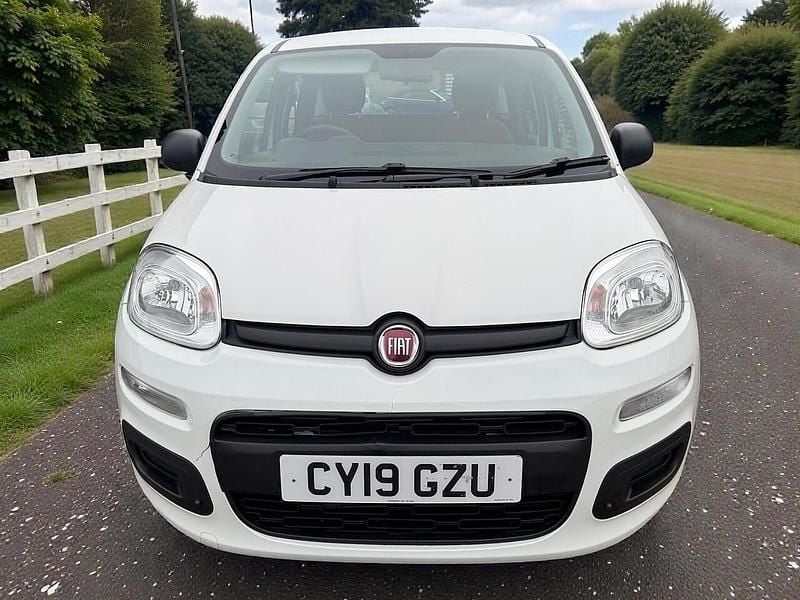 Used Fiat Panda Pop 69 HP (50 kW) 2019 White Hatchback