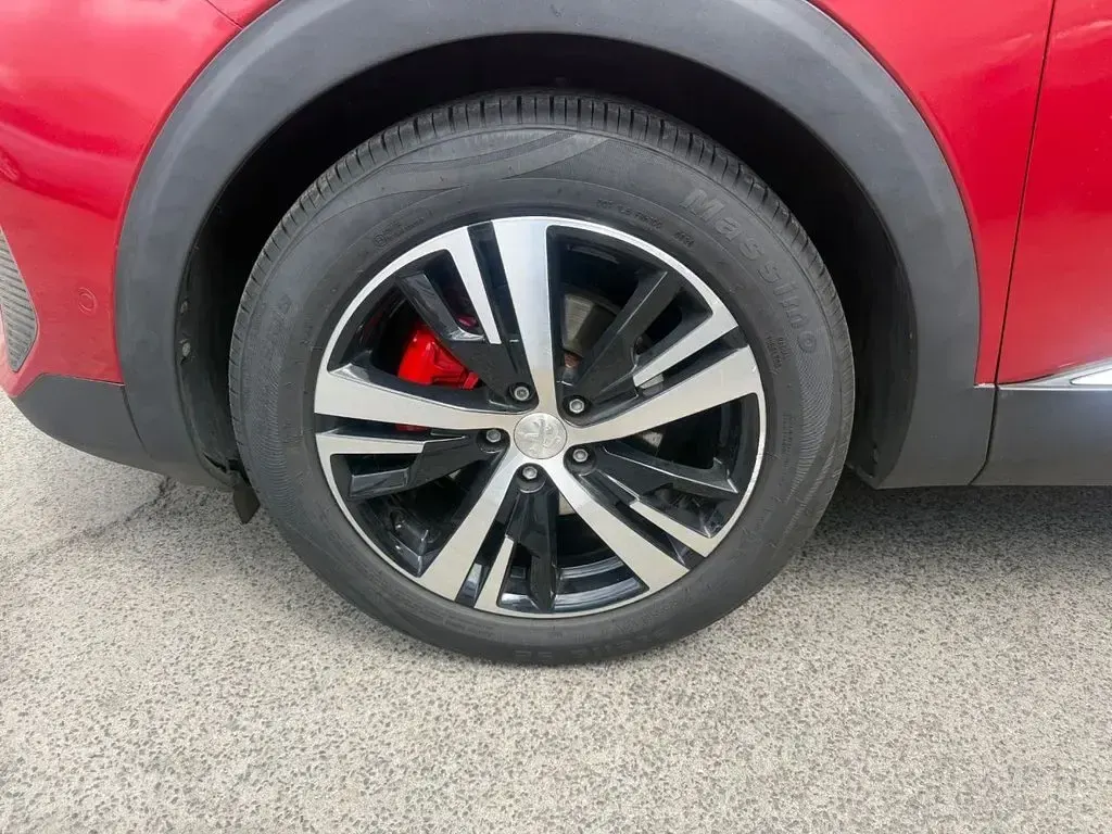 Used Peugeot 3008 GTi 130 HP (95 kW) 2023 Red SUV