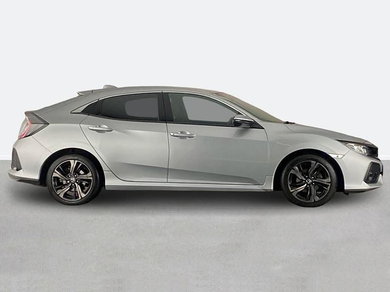 Used Honda Civic SR 126 HP (92 kW) 2019 Silver Hatchback