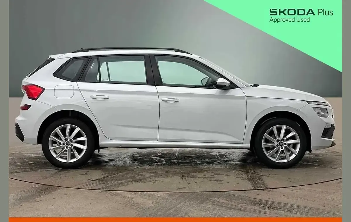 Used Skoda Kamiq SE 113 HP (83 kW) 2025 Moon white metallic SUV