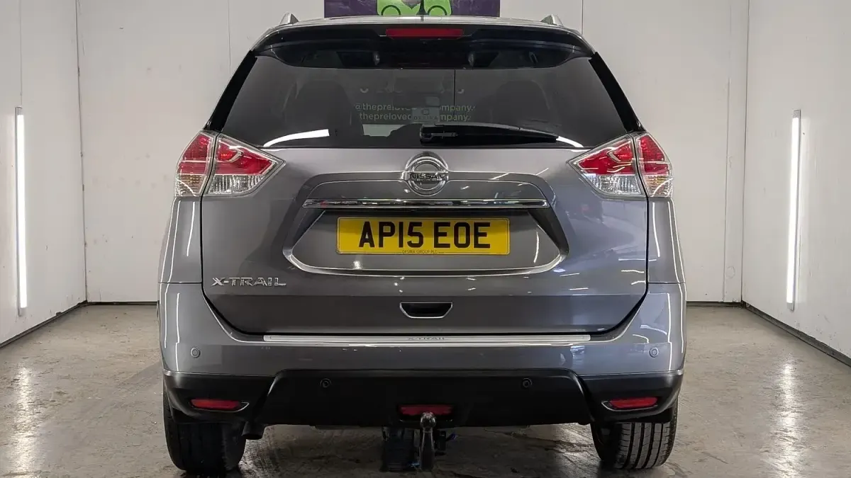 Used Nissan X-Trail Tekna 130 HP (95 kW) 2015 Grey SUV