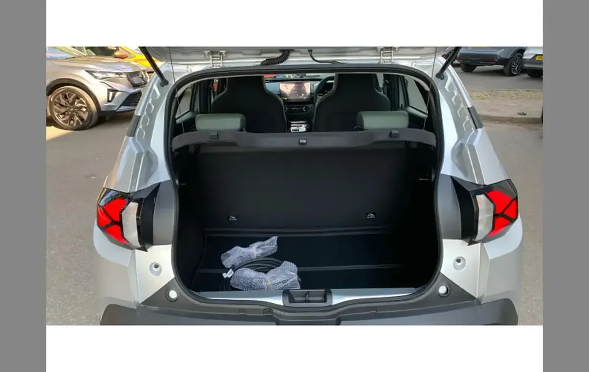 New Dacia Spring Extreme 75 kW (102 HP) 2026 Grey Hatchback