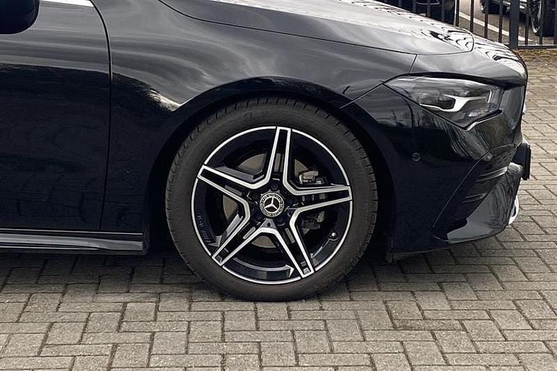 Used Mercedes CLA180 Executive 136 HP (100 kW) 2025 Black Sedan