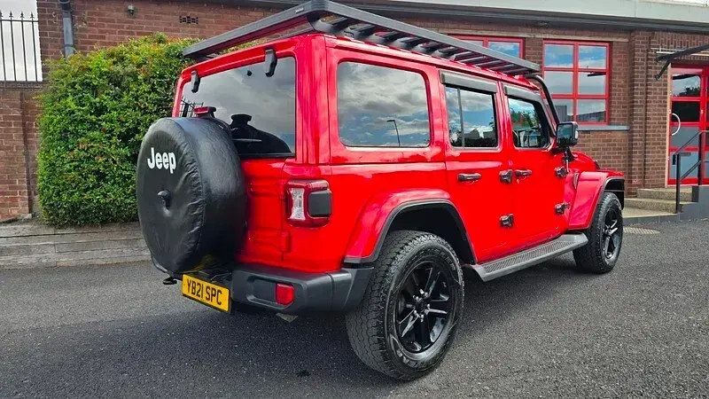 Used Jeep Wrangler Night Eagle 272 HP (200 kW) 2021 Red SUV