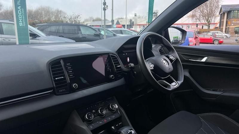 Used Skoda Karoq SportLine 150 HP (110 kW) 2024 Grey SUV