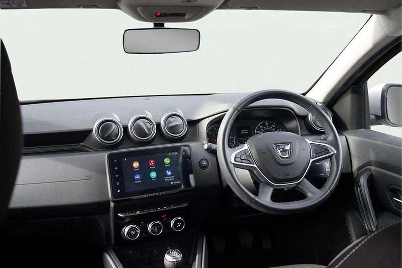 Used Dacia Duster Prestige 150 HP (110 kW) 2022 Orange SUV