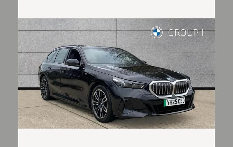 Black Used 2025 BMW i5 M Sport Estate | £51,995 (Fair price) - Image 1/4