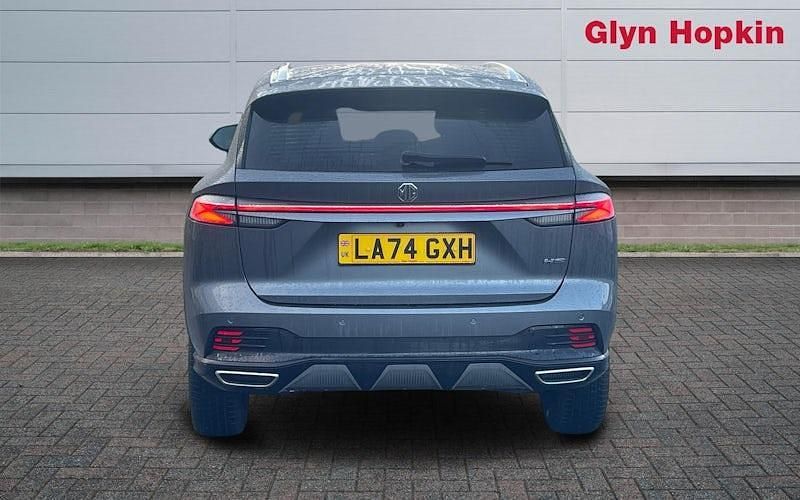 Usado MG HS Trophy 170 HP (125 kW) 2026 SUV