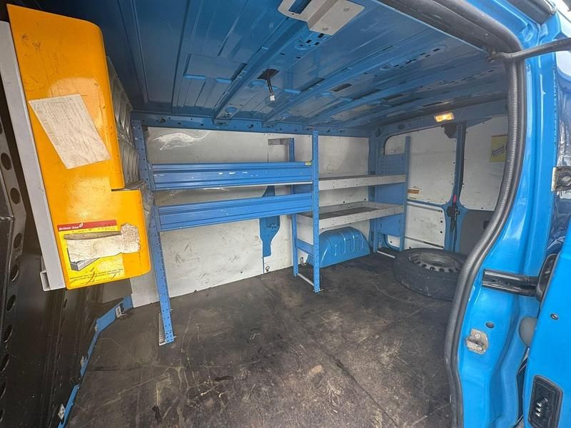 Used Vauxhall Vivaro 115 HP (84 kW) 2010 Blue MPV