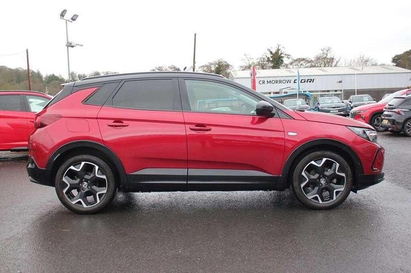 Used Vauxhall Grandland X Ultimate 128 HP (94 kW) 2024 Red SUV