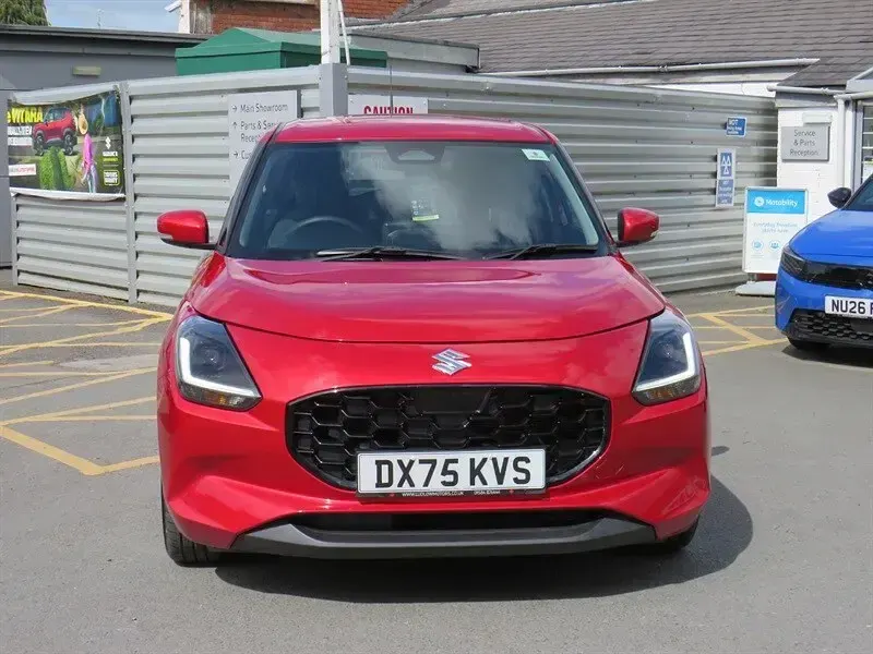 Used Suzuki Swift 82 HP (60 kW) 2025 Red Hatchback