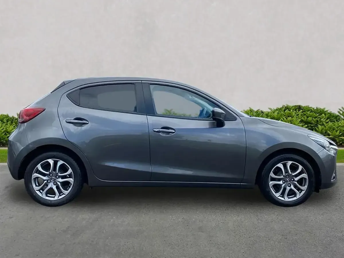 Used Mazda 2 Inclusive 115 HP (84 kW) 2019 Grey Hatchback