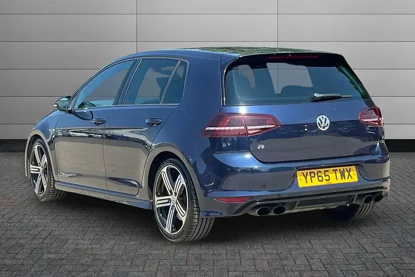 Used VW Golf VII R 300 HP (220 kW) 2015 Unknown Hatchback