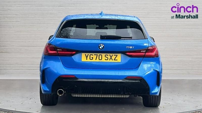 Used BMW 118 M Sport 140 HP (102 kW) 2020 Blue Hatchback