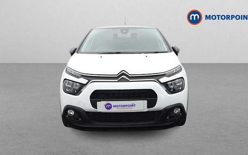 Used Citroën C3 PureTech 83 HP (61 kW) 2024 White Hatchback