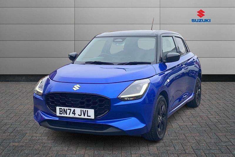 Used Suzuki Swift 80 HP (58 kW) 2024 Blue Hatchback