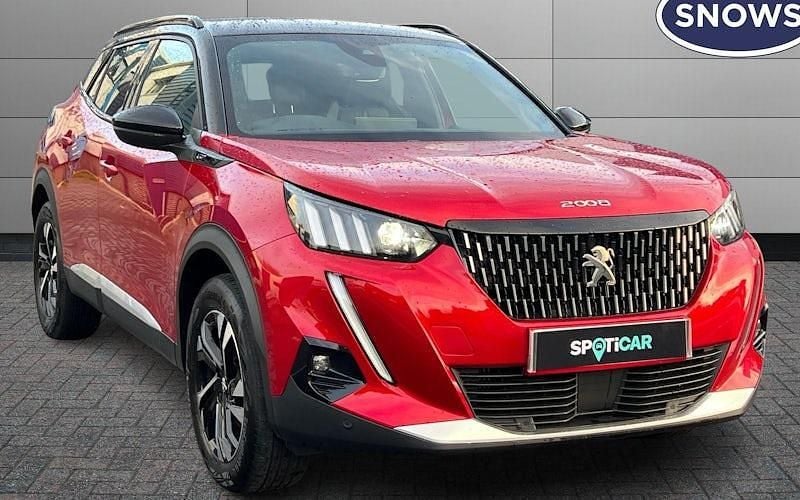 Second-hand Peugeot 2008 GT 131 CP (96 kW) 2022 SUV
