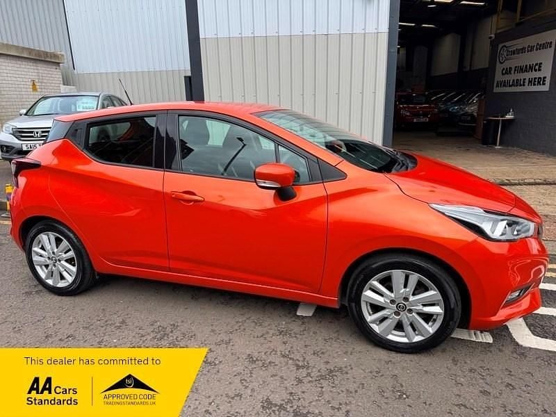 Used Nissan Micra Acenta 71 HP (52 kW) 2017 Orange Hatchback