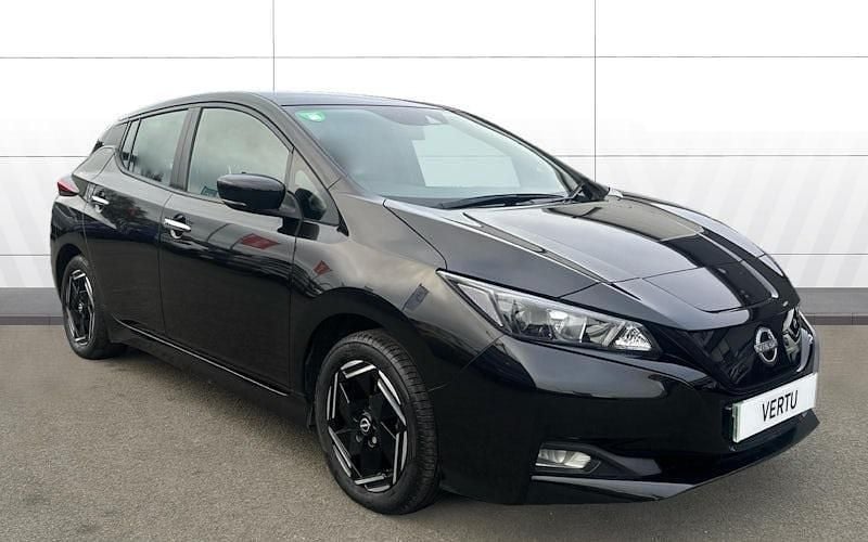 Used 2025 Nissan Leaf Acenta Hatchback | £9,987 (Good price) - Image 1/4