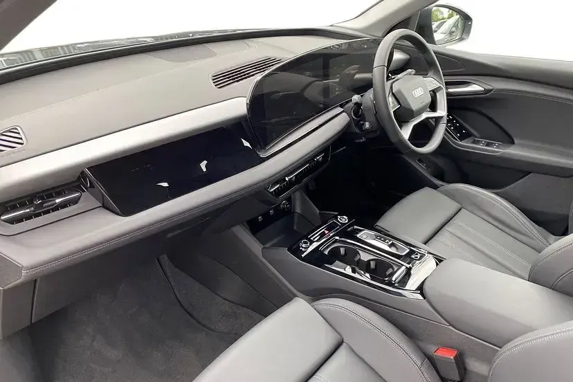 Used Audi Q6 e-tron Sport 185 kW (252 HP) 2025 Grey SUV