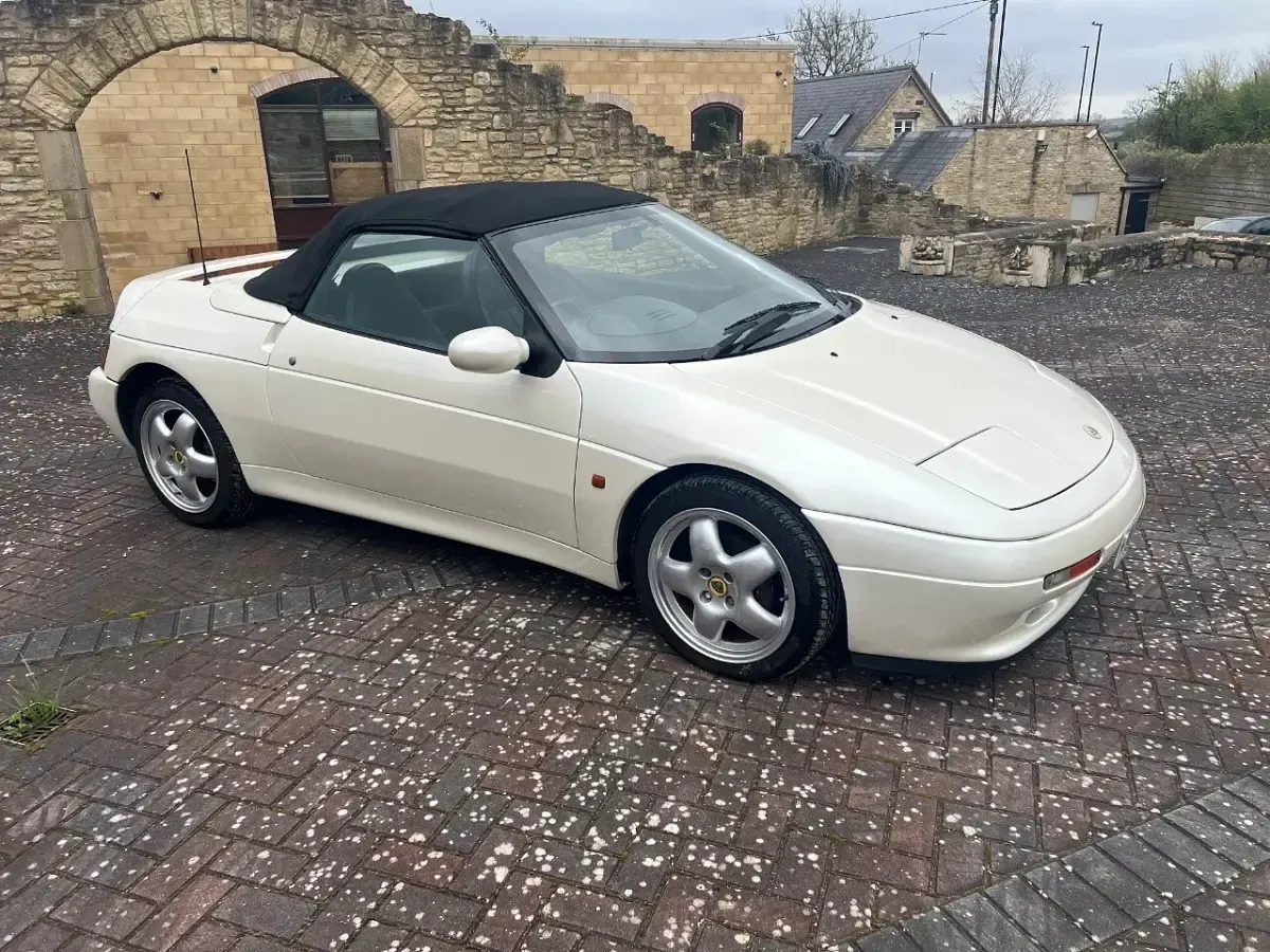 Used Lotus Elan 1995 White Cabriolet