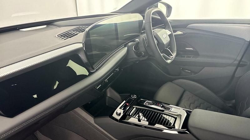 Used Audi A6 e-tron S-Line 314 kW (428 HP) 2025 Grey Hatchback