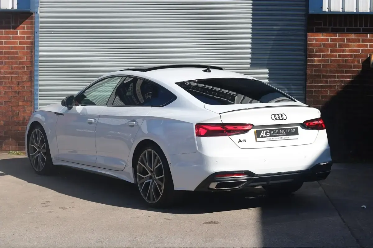 Used Audi A5 Advanced 2022 White Coupe