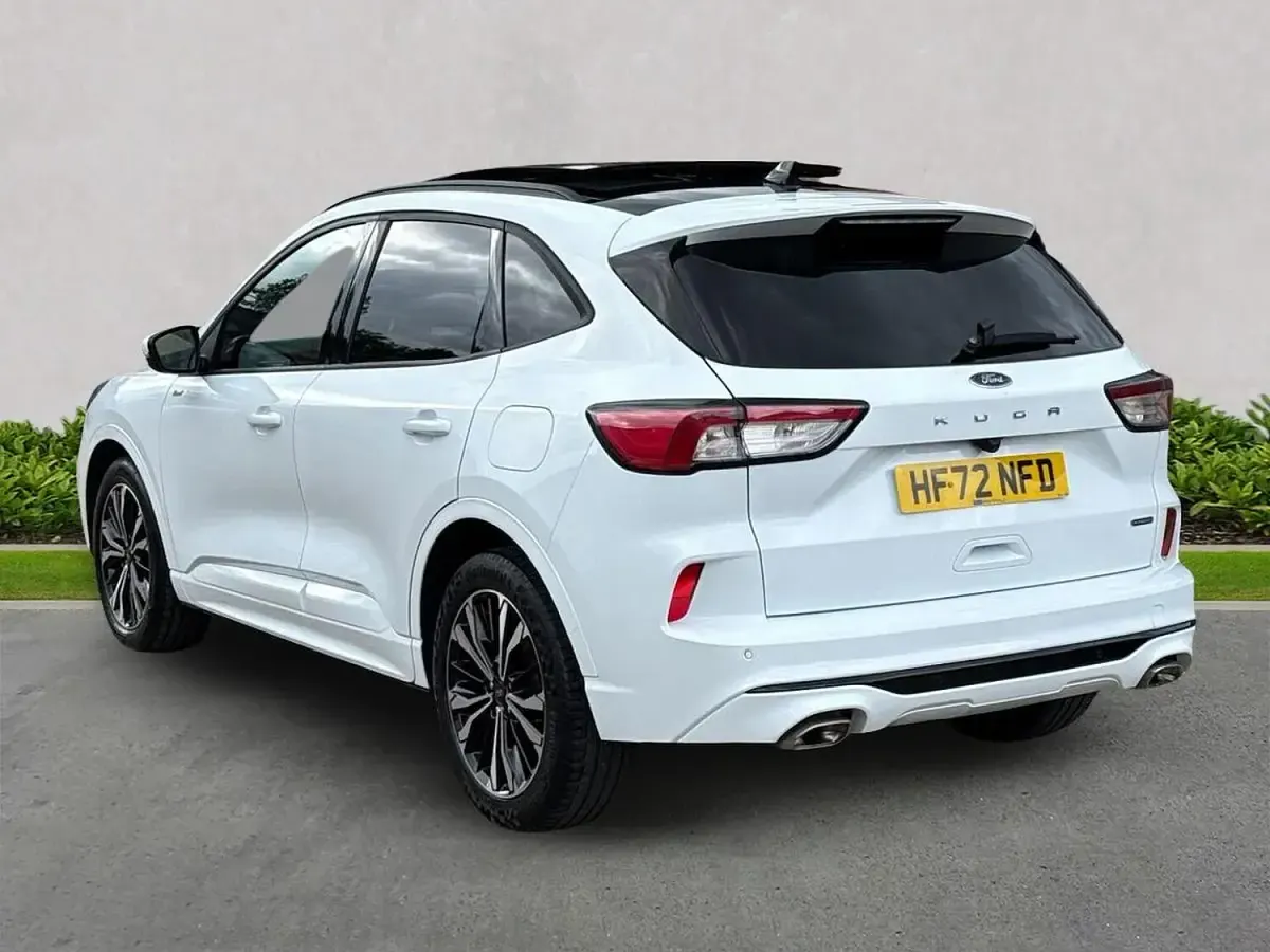 Used Ford Kuga ST-Line X 225 HP (165 kW) 2023 White SUV