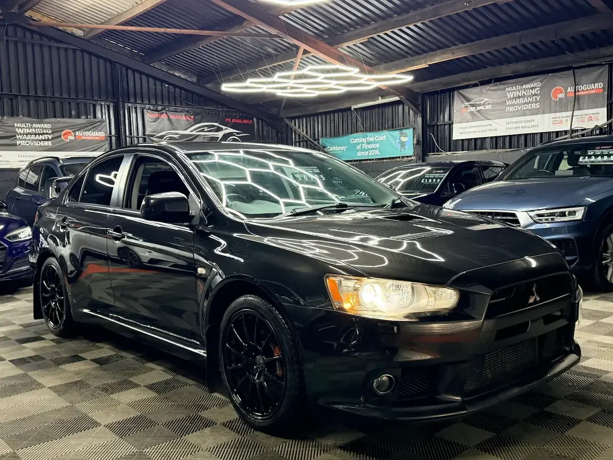 Used Mitsubishi Lancer 240 HP (176 kW) 2011 Black Sedan