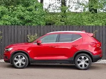 Used Volvo XC40 Inscription 163 HP (119 kW) 2021 Red SUV