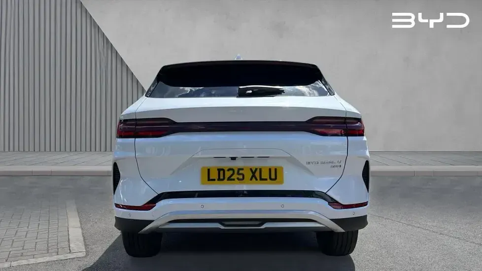 Used BYD Seal U Comfort 218 HP (160 kW) 2025 White SUV