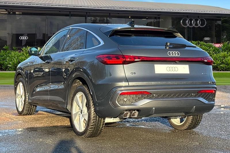 New Audi Q5 Sportback S-Line 2025 Grey SUV