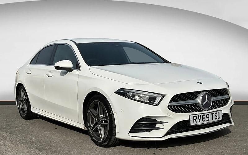Used Mercedes A180 Executive 116 HP (85 kW) 2019 White Sedan