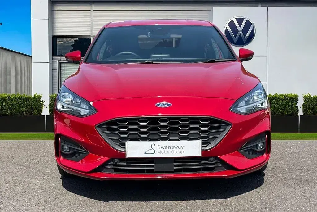 Used Ford Focus ST-Line X 2020 Red Hatchback