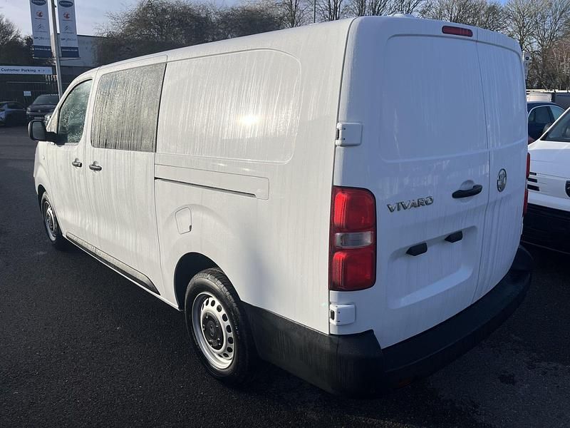 New Vauxhall Vivaro 145 HP (106 kW) 2026 Kaolin white MPV