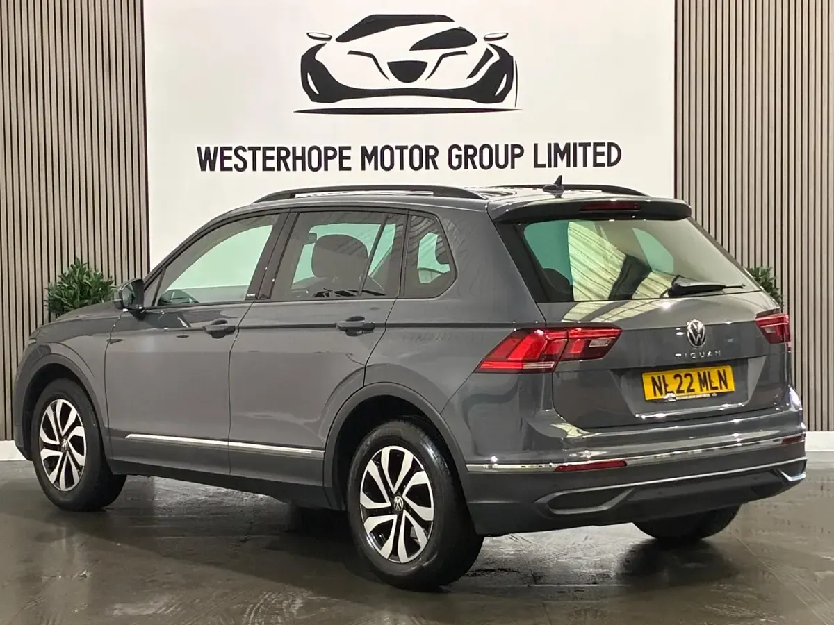 Used VW Tiguan Active 150 HP (110 kW) 2022 Grey SUV