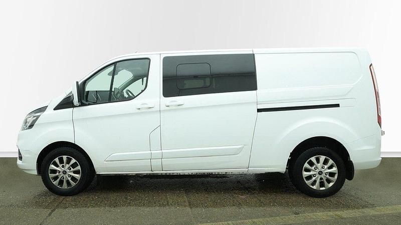 Used Ford Transit Custom Limited 130 HP (95 kW) 2019 White Van