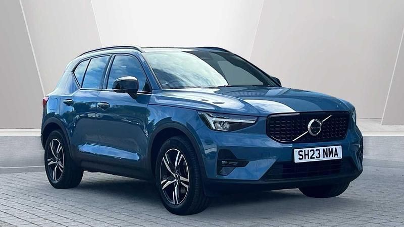 Used 2023 Volvo XC40 Plus SUV | £29,450 (Fair price) - Image 1/3