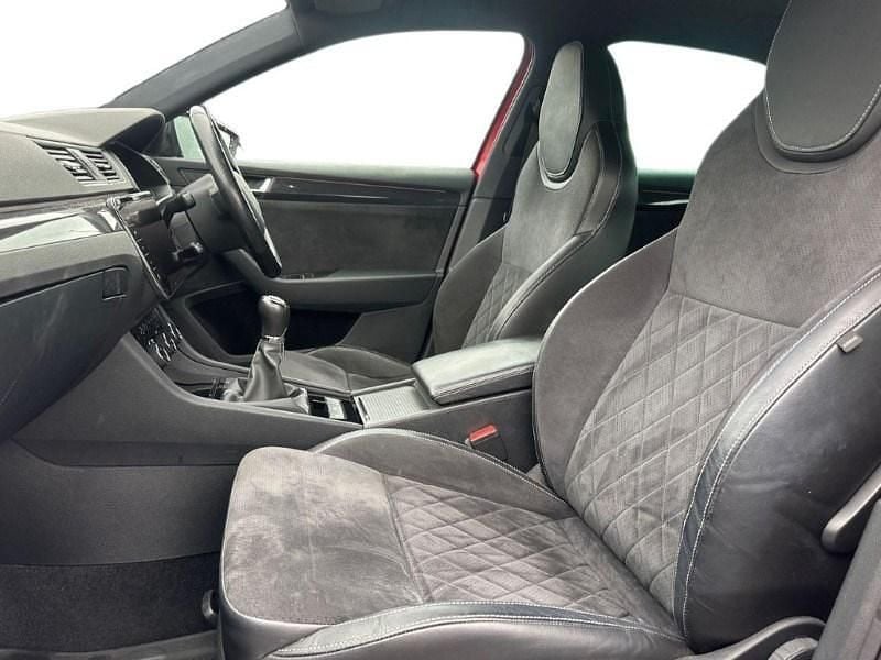 Used Skoda Superb SportLine 150 HP (110 kW) 2018 Red Hatchback