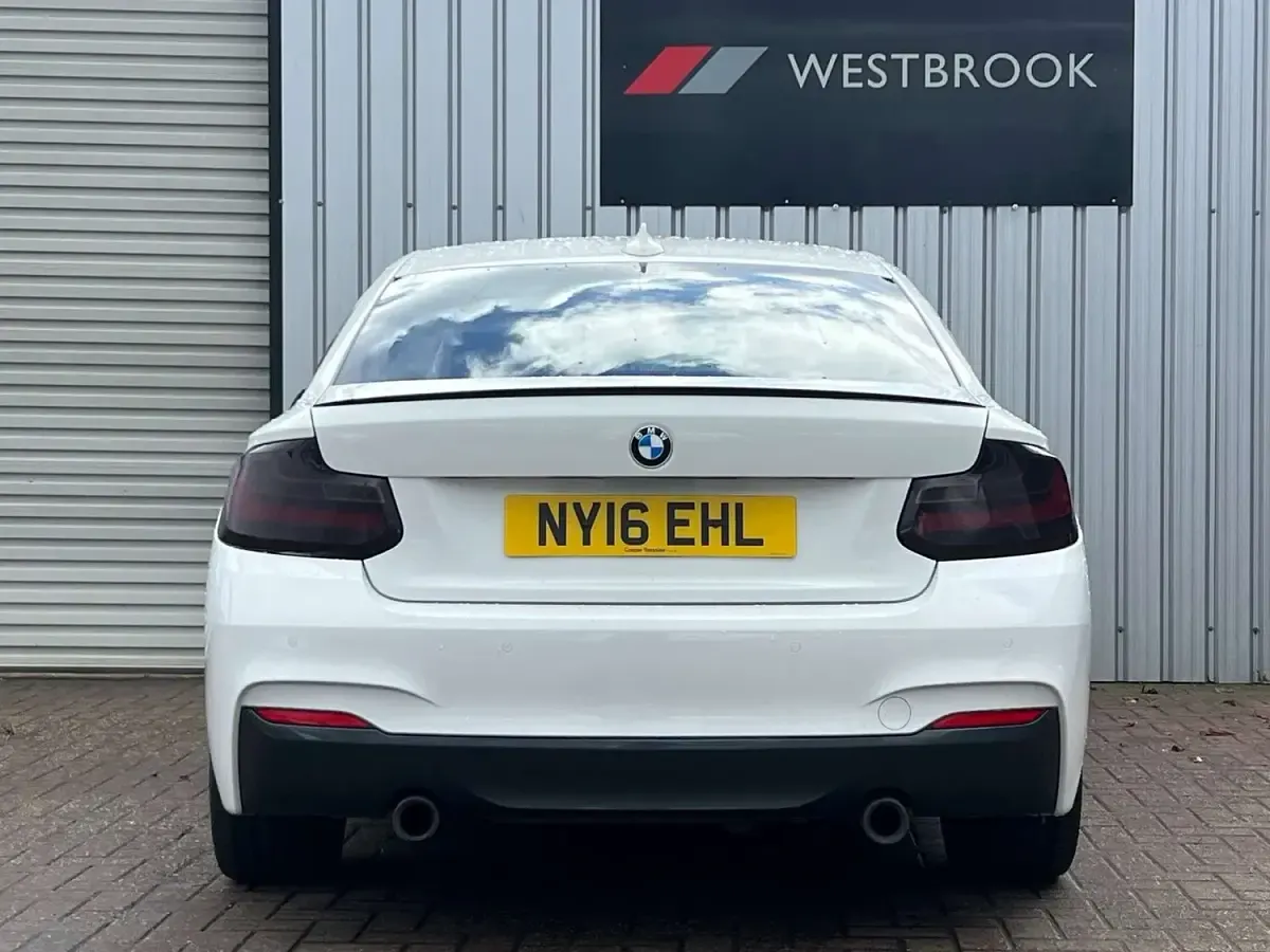 Used BMW M235 Comfort Edition 2016 White Coupe