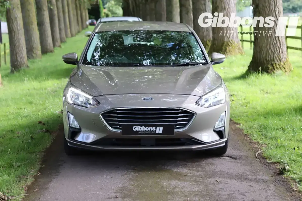 Used Ford Focus Titanium 125 HP (91 kW) 2020 Silver Hatchback