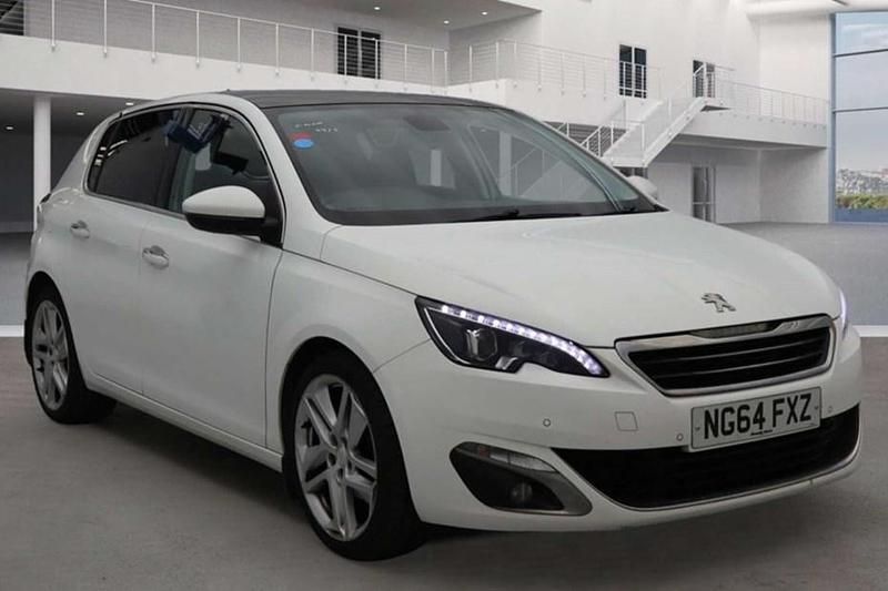 White Used 2015 Peugeot 308 Hatchback | £5,490 (Fair price) - Image 1/1