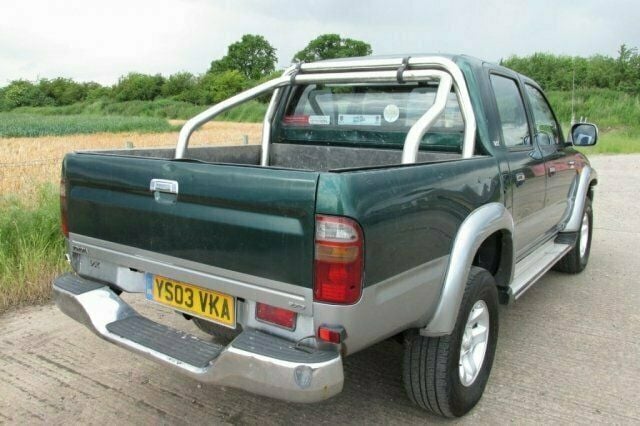 Used Toyota HiLux 2003 Pickup