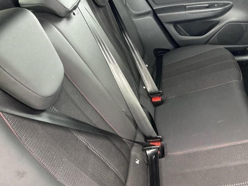 Used Vauxhall Mokka GS Line 130 HP (95 kW) 2022 Red SUV