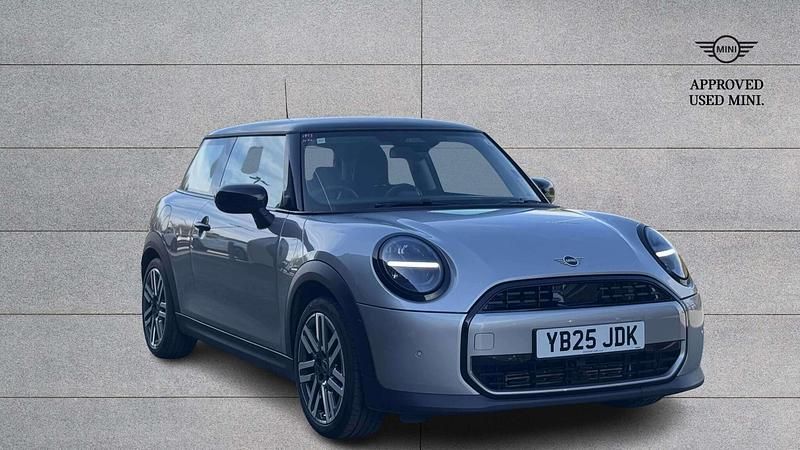 Used Mini Cooper Hatch 113 kW (154 HP) 2025 Silver Hatchback