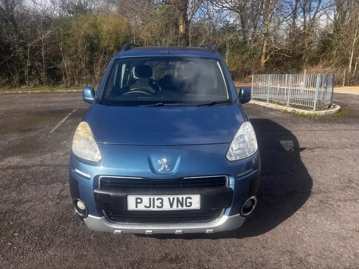Used Peugeot Partner Tepee Outdoor 2013 Blue MPV